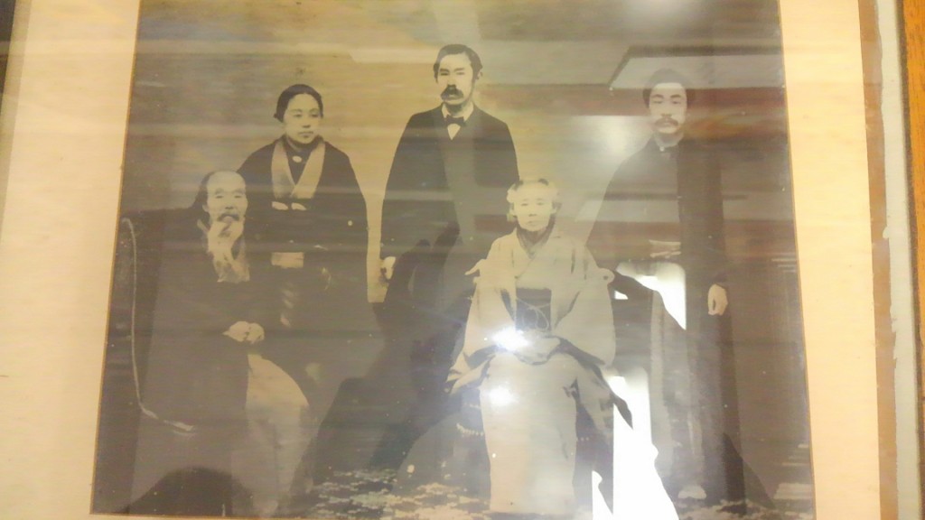 新島襄の家族の写真